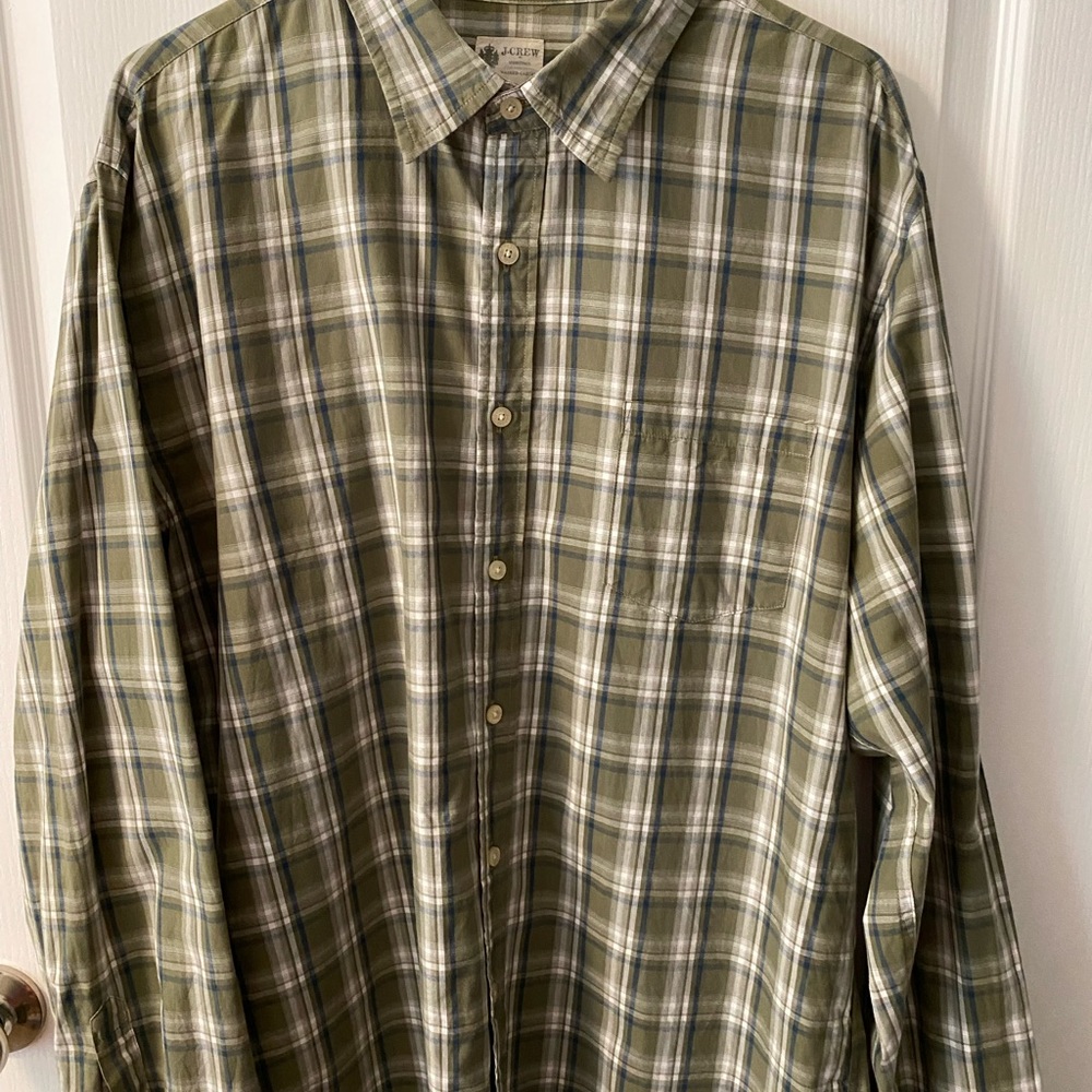 J Crew Washed Casual Men’s button down shirt